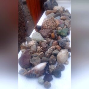 Rock hounds dream!Lifetime collection rocks,gems stones!Jade,blues,much more!